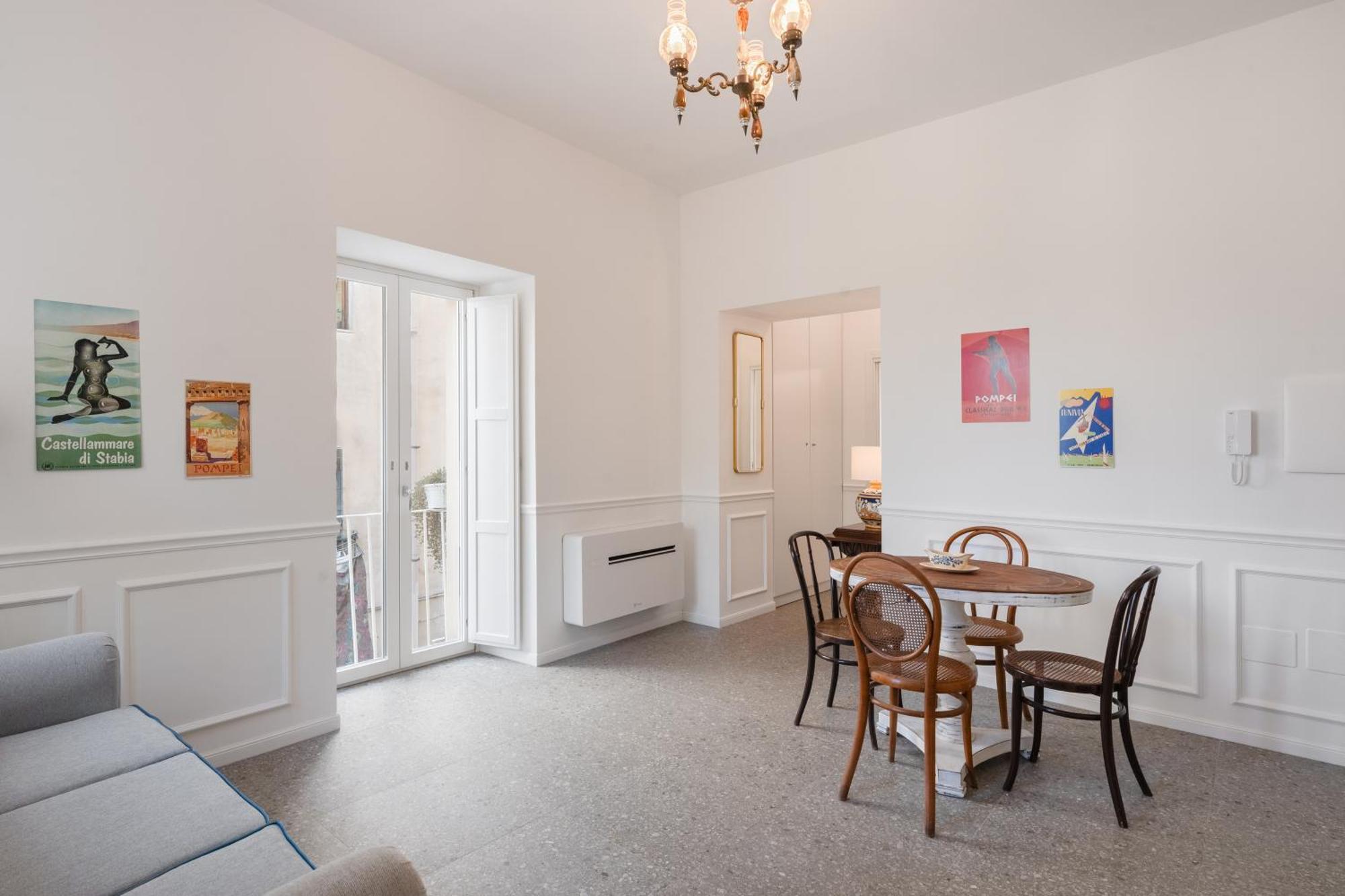 Palazzo Desiderio Apartment Castellammare di Stabia Luaran gambar