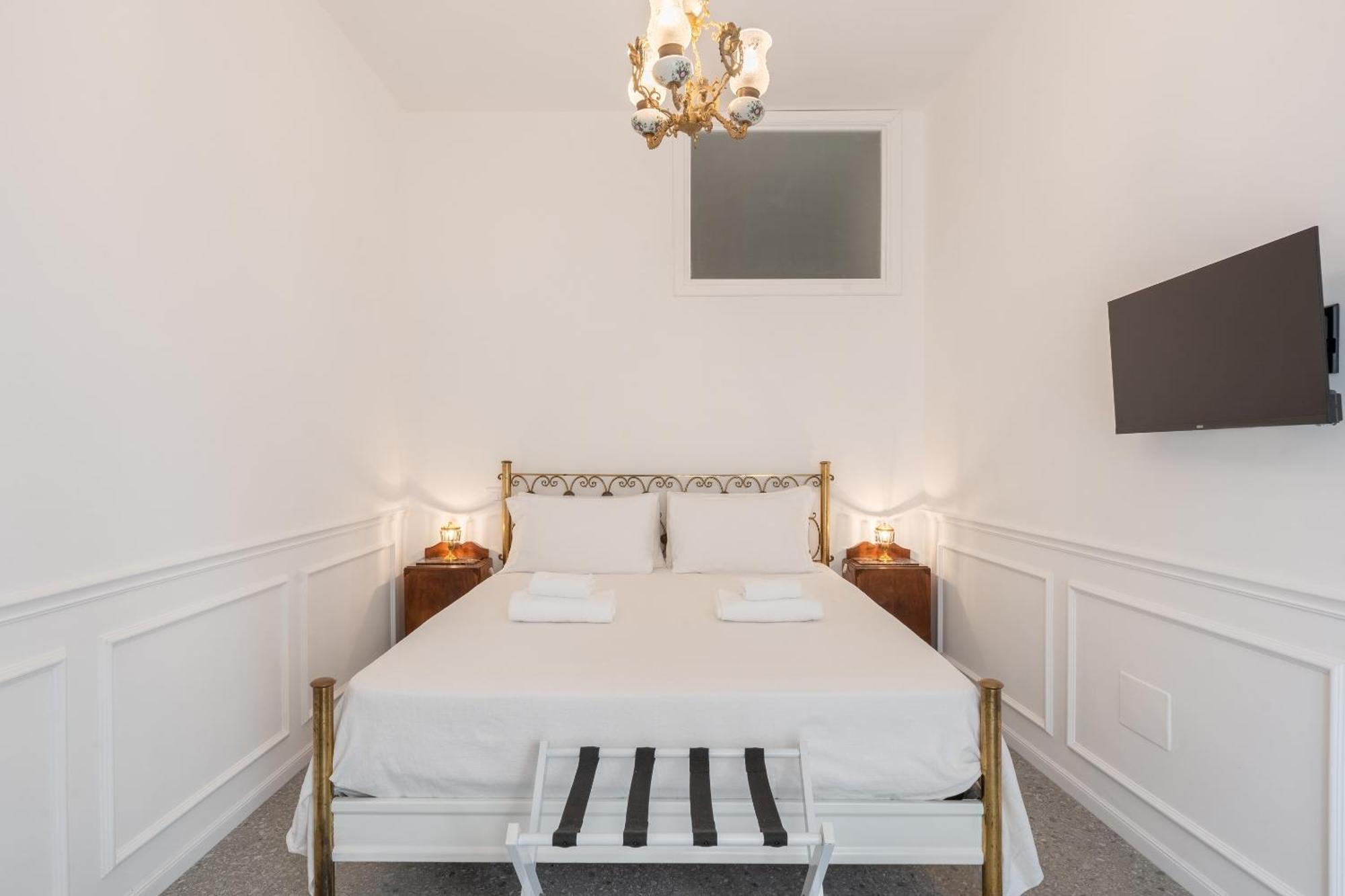 Palazzo Desiderio Apartment Castellammare di Stabia Luaran gambar