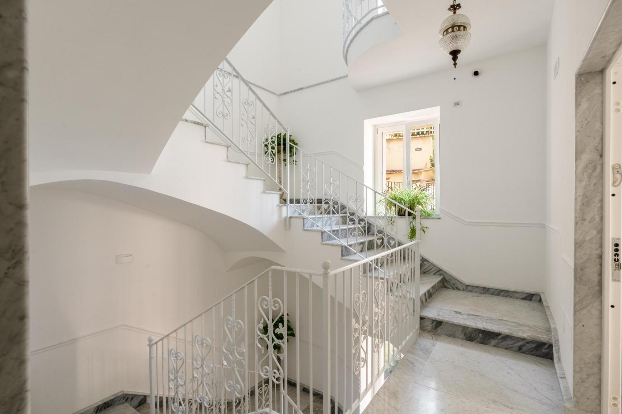 Palazzo Desiderio Apartment Castellammare di Stabia Luaran gambar