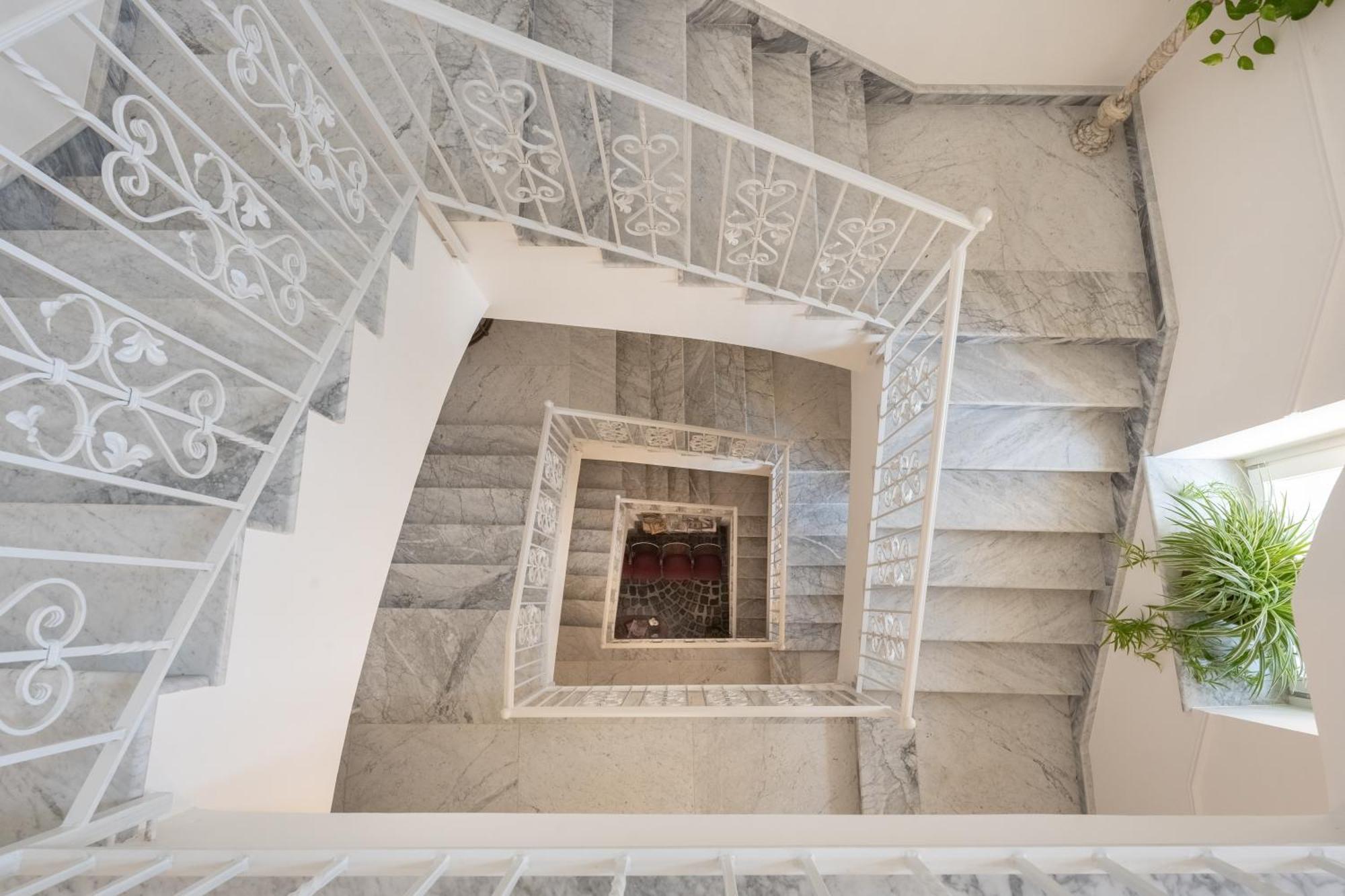 Palazzo Desiderio Apartment Castellammare di Stabia Luaran gambar