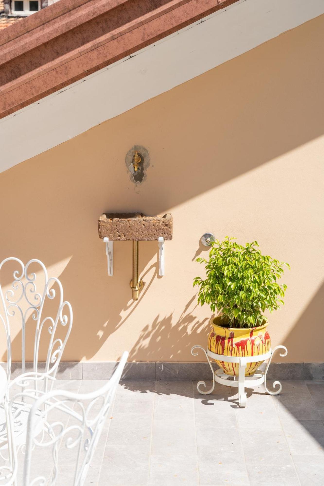 Palazzo Desiderio Apartment Castellammare di Stabia Luaran gambar