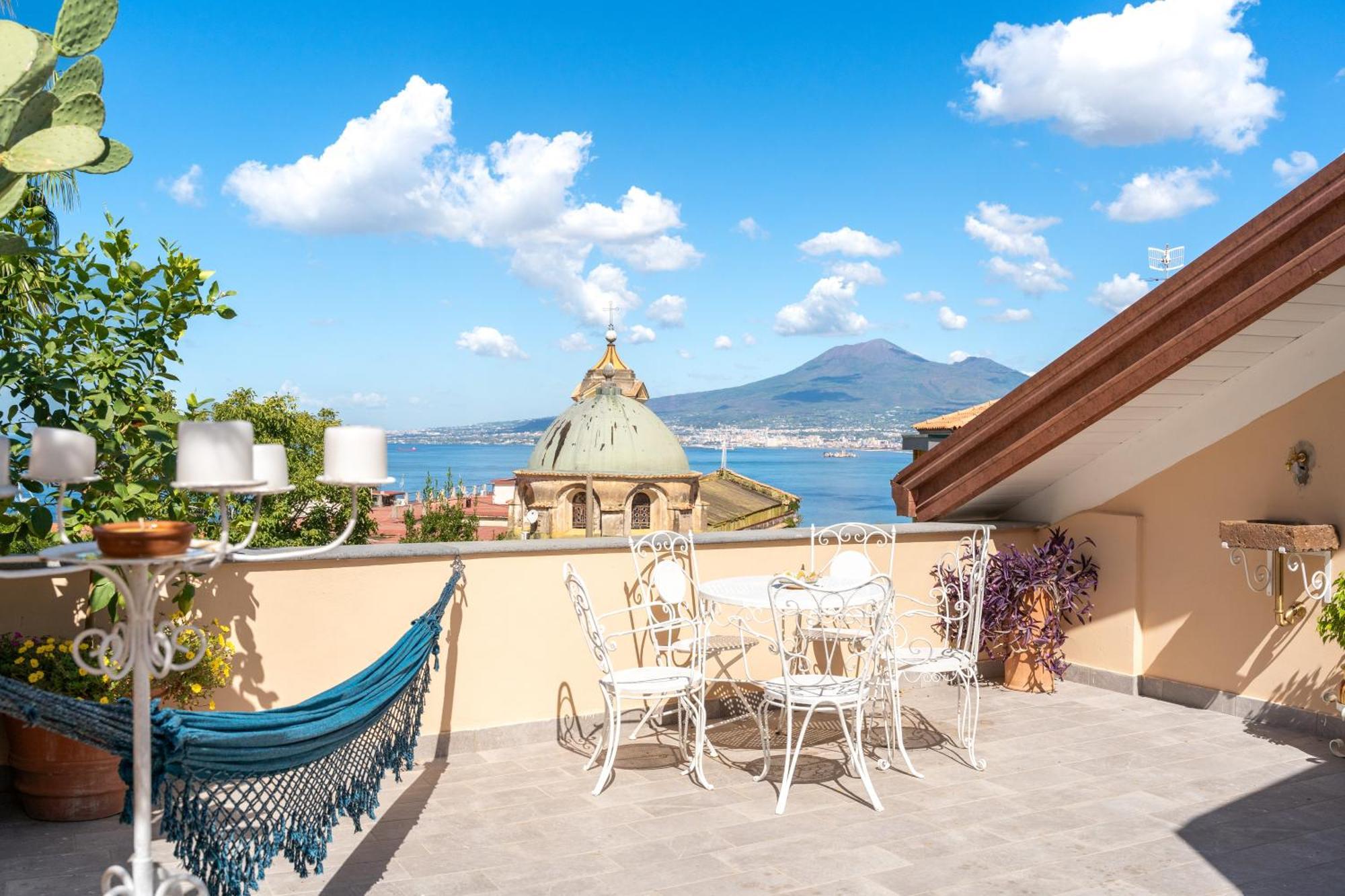 Palazzo Desiderio Apartment Castellammare di Stabia Luaran gambar